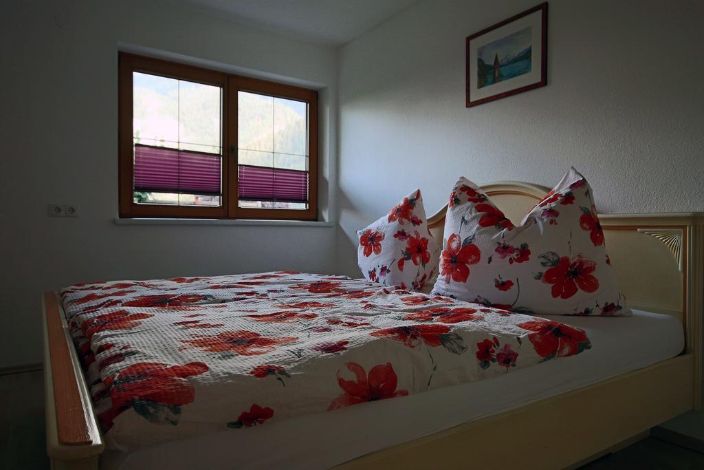 Appartments Haus Hueber Pfunds Szoba fotó
