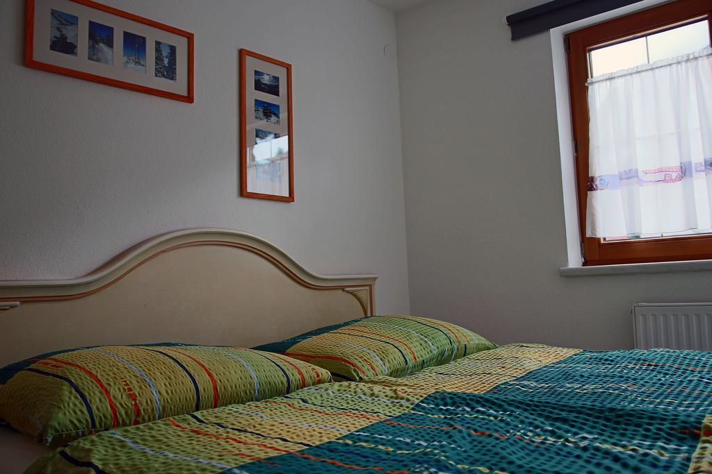 Appartments Haus Hueber Pfunds Kültér fotó